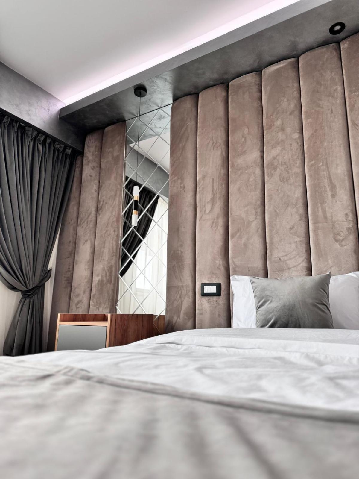 Hanul Domnesc Imperial Hotel & Spa Călan 外观 照片