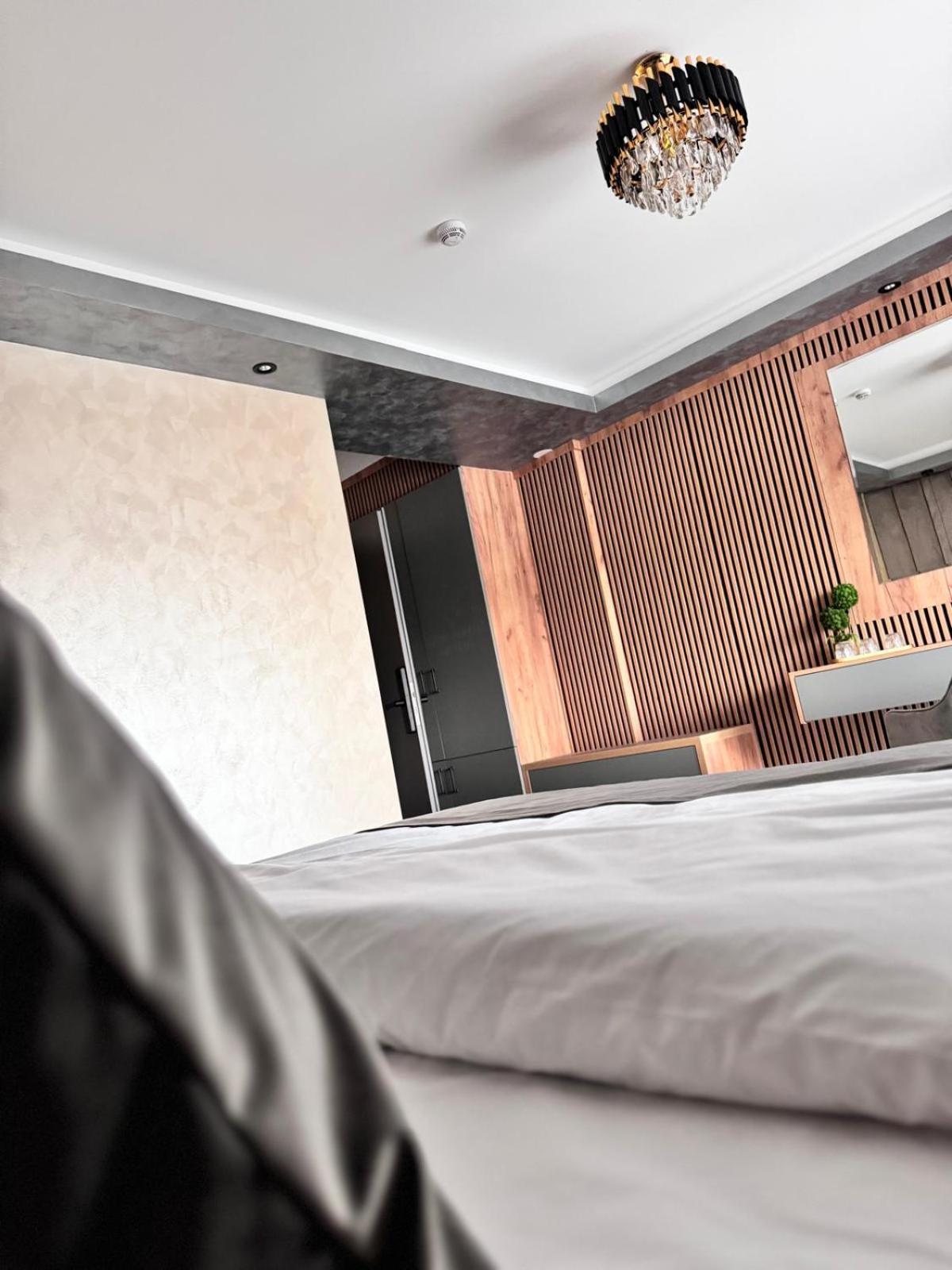 Hanul Domnesc Imperial Hotel & Spa Călan 外观 照片